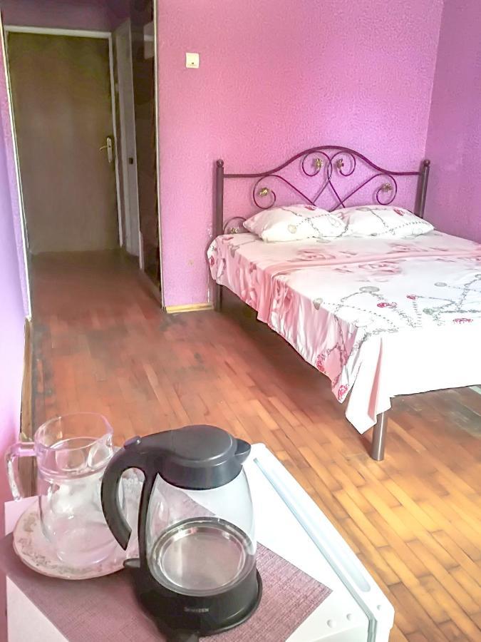 Гостиница Ива Gagra Luaran gambar
